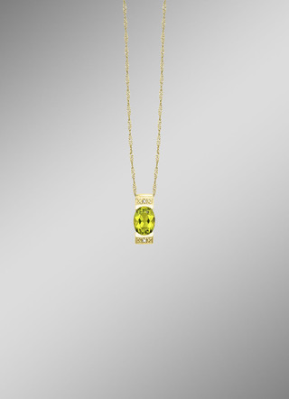 Stralende natuurlijkheid – hanger met peridoot en diamanten