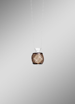 Chique hanger met rookkwarts