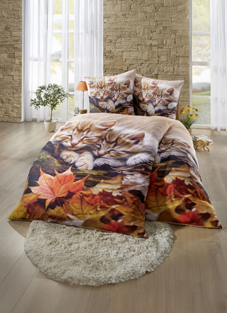Beddengoedset met kittens in herfstbladerenmotief