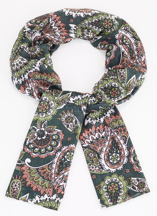 Sjaal met fantasie bloemenmotief