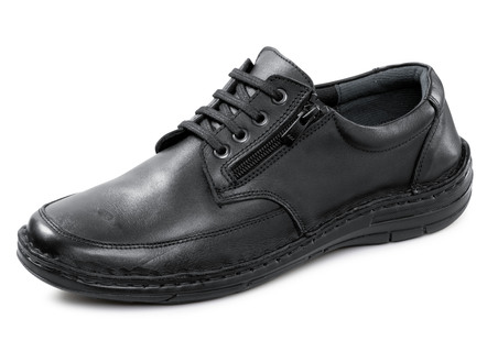 Schnürschuhe