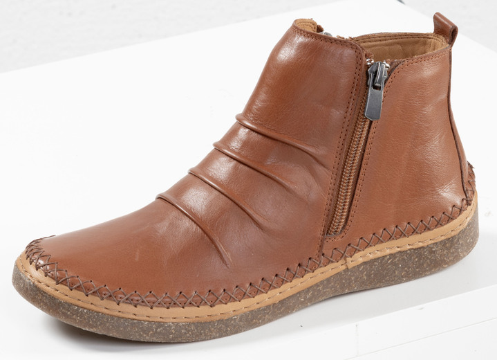 Stiefel & Stiefeletten - Boots, in Größe 036 bis 042, in Farbe COGNAC Ansicht 1