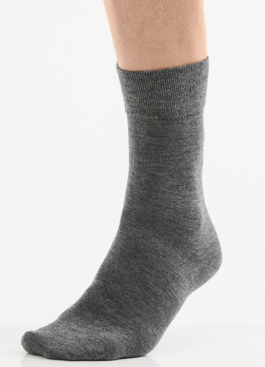 Strümpfe - Dreierpack Socken, in Größe 001 bis 002, in Farbe 1X GRAU MELIERT, 1X ANTHRAZIT MELIERT, 1X SCHWARZ Ansicht 1