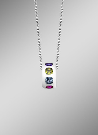 Hanger met ankerketting