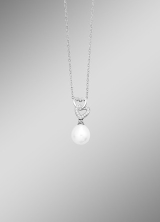 Een symbool van liefde – hartvormige hanger van zilver