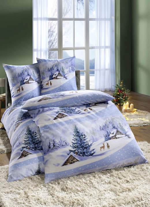 Beddengoed - Beddengoedset met winterlandschap, in Größe 111 (40/80 cm + 135/200 cm) bis 115 (80/80 cm + 155/220 cm), in Farbe HEMELBLAUW