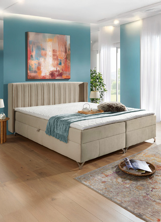 boxspringbed met bedkast en topper