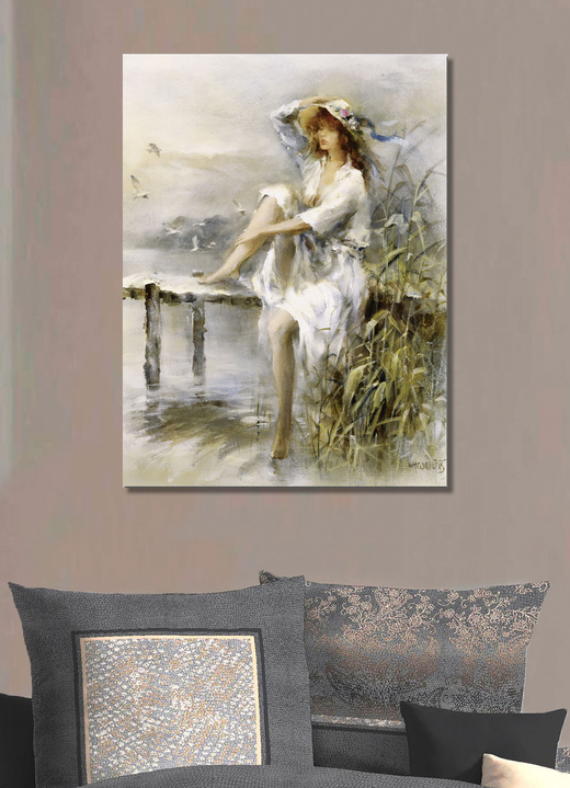 Landschap  - Afbeelding Bedachtzame vrouw aan een idyllisch meer van kunstenaar Willem Haenraets, in Farbe GRIJS Ansicht 1