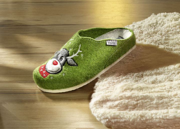 Huisschoenen - Slippers met wolvilt bovenwerk, in Größe 036 bis 042, in Farbe GROEN