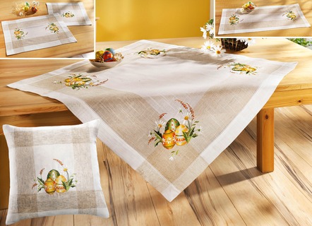 Charmante accessoires met bont paaseierenmotief