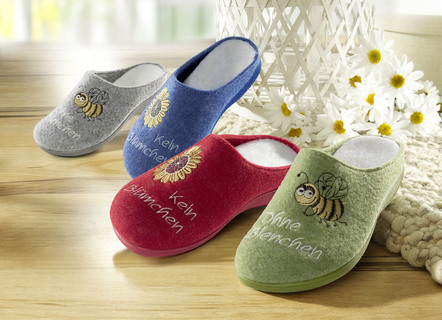 Pantoffel met borduurmotief