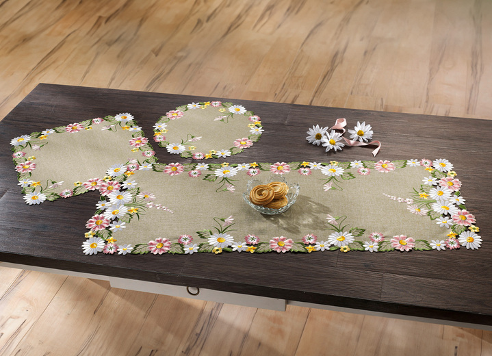 Tafellakens - Tafel- en kamerdecoratie in lentestijl, in Größe 101 (Läufer, 40x100 cm) bis 404 (Kissenbezug, 40x 40 cm), in Farbe MULTICOLOR Ansicht 1