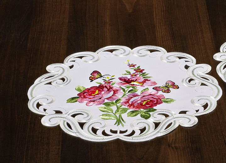 Tafellakens - Tafel- en kamerdecoratie met rozenmotieven, in Größe 101 (Kleedje ovaal, 35 x 50 cm) bis 404 (Kussensloop, 40 x 40 cm), in Farbe SEKT/ROOD/MULTICOLOR Ansicht 1
