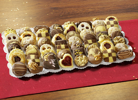 Speciale mix van 16 gebakcreaties
