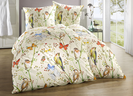 Bedlinnenset met een natuurlijk dessin