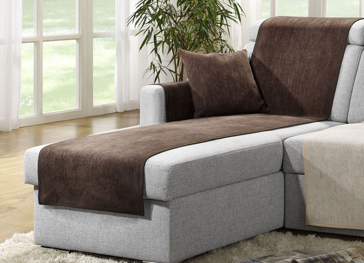 - Antislip fauteuil-, bank- en armleuningbeschermers met vlekbescherming, in Größe 101 (fauteuilbeschermer, 50 x 140 cm) bis 905 (kussenhoes, 38 x 38 cm), in Farbe BRUIN