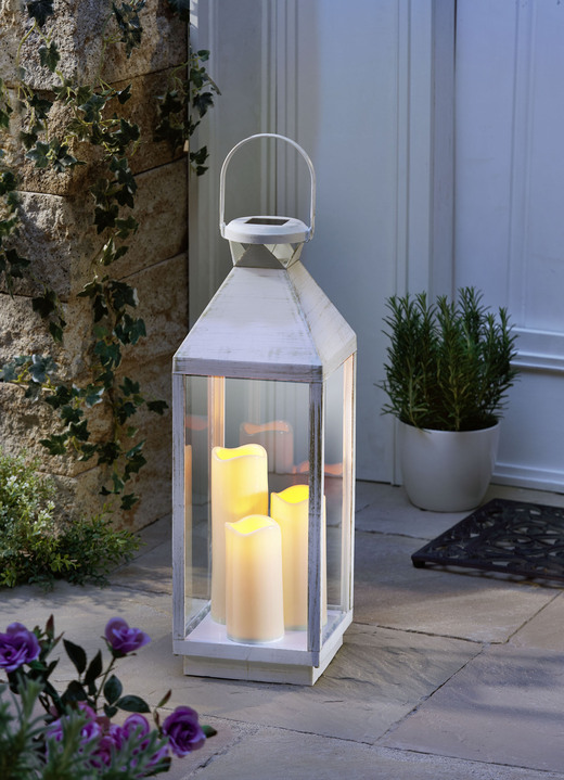 Tuinverlichting - Grote lantaarn met 3 warmwitte LED-kaarsen, in Farbe WIT