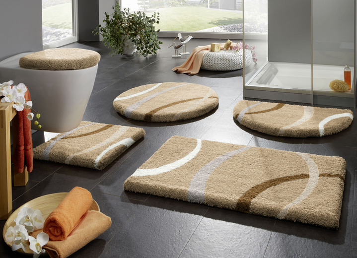 Badmatten - Superzachte badkamerset met latex achterkant van Grund, in Größe 100 (matje, halfrond 50 x 80 cm) bis 112 (toiletdekselafdekking, 47 x 50 cm), in Farbe BEIGE Ansicht 1