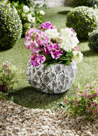 Gietstenen plantenpot