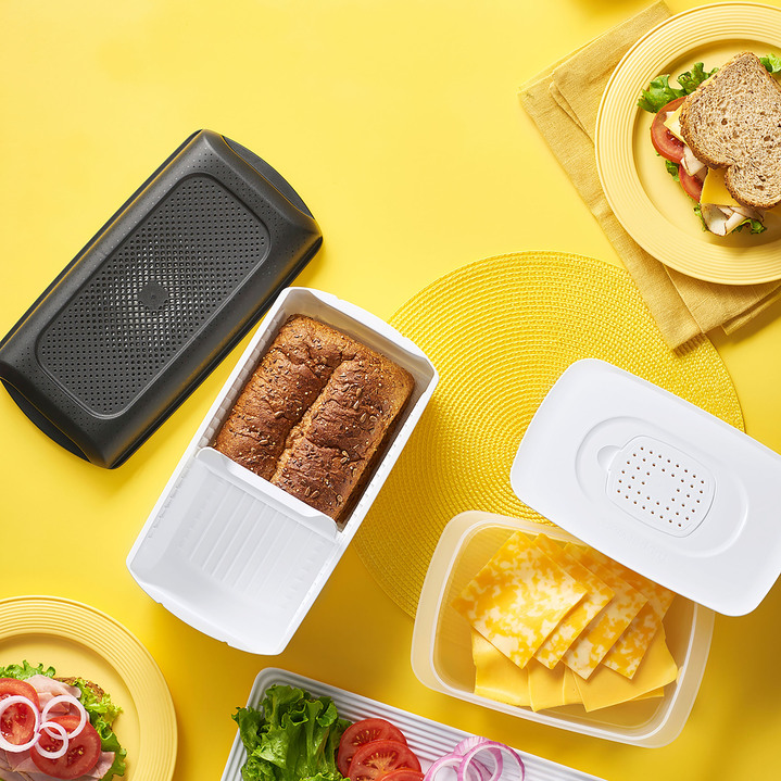 Bakken - Tupperware BreadSmart broodcontainer, in Farbe WIT-ZWART, in Ausführung BreadSmart Junior Ansicht 1
