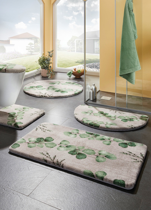 Badmatten - Natuurlijke badkamerset met eucalyptusbladmotief, in Größe 100 (matje, halfrond 50 x 80 cm) bis 112 (motief-toiletdekselafdekking, 47 x 50 cm), in Farbe BEIGE-GROEN Ansicht 1
