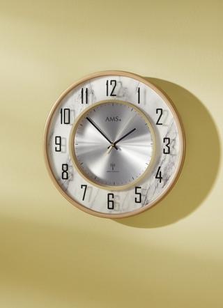 Wanduhr