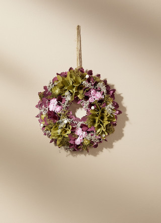 Wandkrans met diverse bloemen