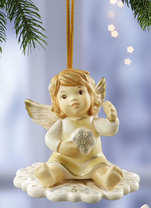 Goebel-Figuren - Aufhänger Engel, in Farbe CHAMPAGNER, in Ausführung Auf dem Weg zur Erde Ansicht 1