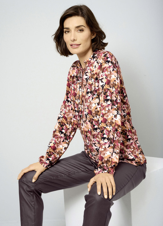Lange mouw - Slip-on blouse met bloemenprint Lange mouw - Slip-on blouse met bloemenprint, in Größe 038 bis 052, in Farbe MULTICOLOR