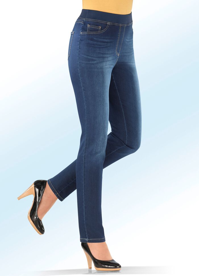 Power stretch jeans in slip-on model 