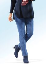 4-pocket-jeans met comfortabel aansluitend model 