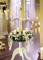 Kransstandaard CR&Egrave;ME-GOUD