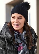 Muts met subtiele strass steentjes 