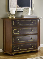 Italiaanse ladekastserie met rijke decoraties OKKERNOOT