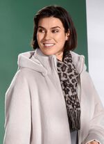 Sjaal met roofdierbontontwerp 