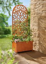 Plantenbak met latwerk 