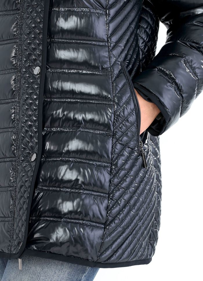 Jas met verschillende quiltvariaties 