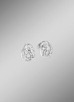 Opengewerkte oorstekers met 26 diamanten 