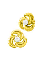 Oorbellen met bloemenontwerp 