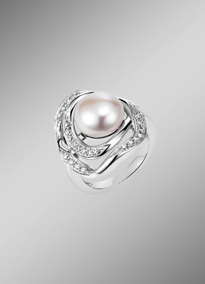 Damesring met gekweekte zoetwaterparels 