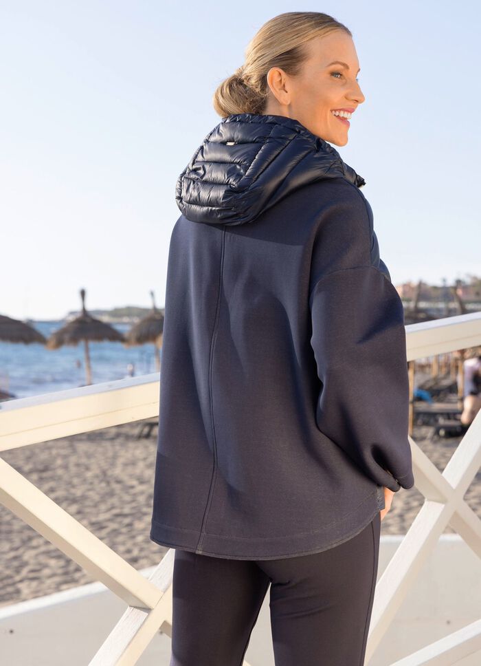 Jasje in trendy materiaalmix 