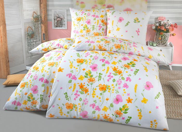 Prachtig beddengoedset van "Kaeppel" SONNE