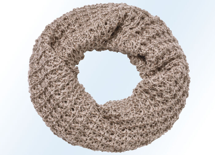 Loopsjaal met zilverkleurig glansgaren 