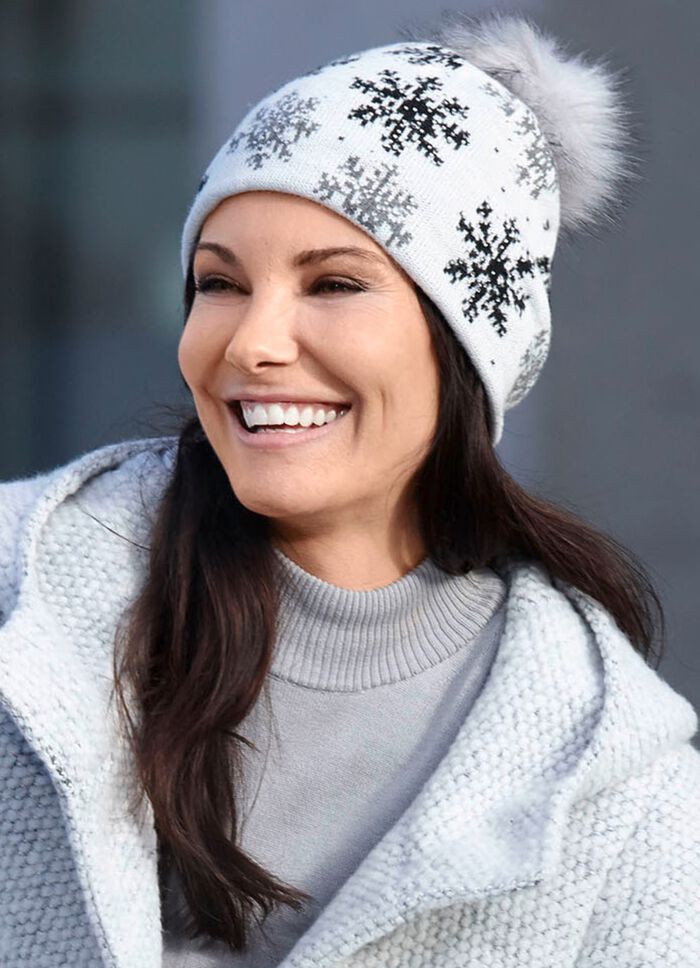 Trendy dameshoed met sneeuwvlokdesign WIT