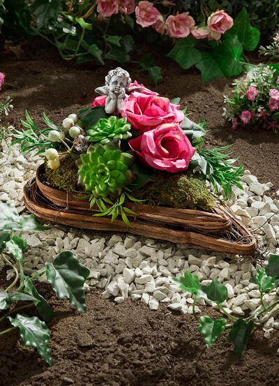 rotan hartvormig arrangement 