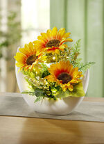 Verlicht zonnebloem arrangement 