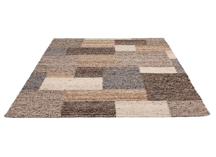 Bruggen en tapijten van scheerwol 