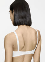 Triumph Amourette beugelbeha van delicate elastische kant WIT