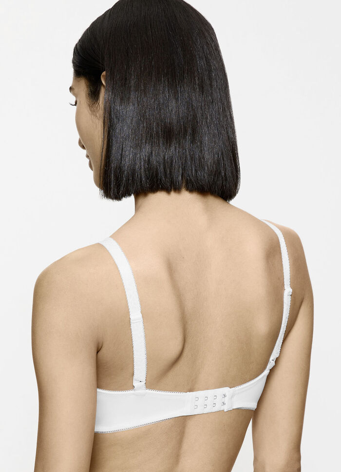 Triumph Amourette beugelbeha van delicate elastische kant WIT