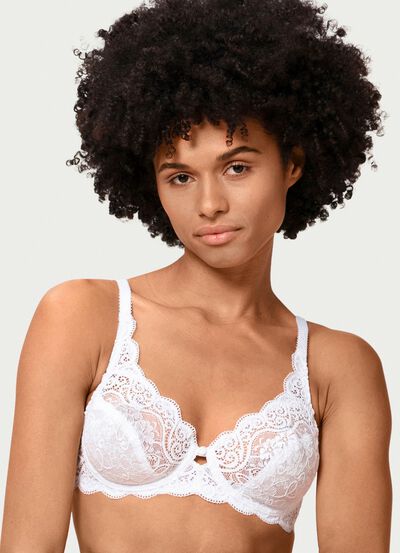 Triumph Amourette beugelbh met elastische kant 
